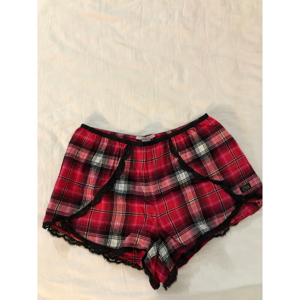 Victoria’s Secret plaid flannel pajama sleep shorts with lace detail Size Small